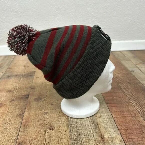 Captivating Headwear SC Gamecocks Beanie - Picture 3 of 7